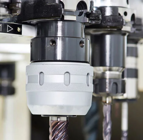 фото крепежа промышленного станка с чпу