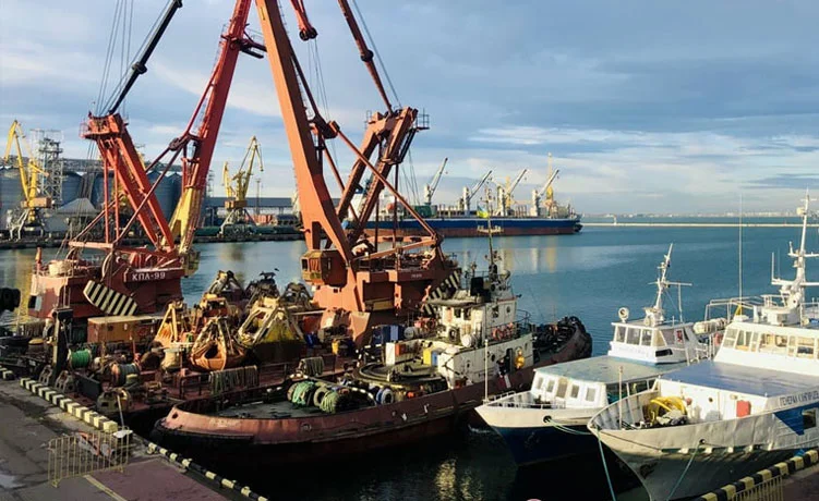 фото нефтяной порт