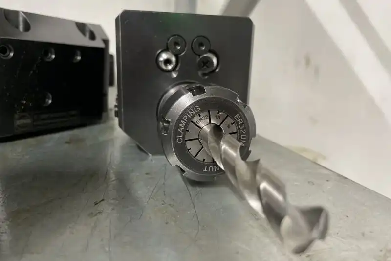 фото Проведение слесарных работ: сверлильный станок