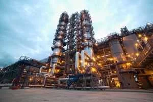 Болты и гайки для нефтеперерабатывающей отрасли