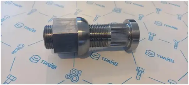 Фото Трайв изготовили колёсные оси нестандартно большого размера