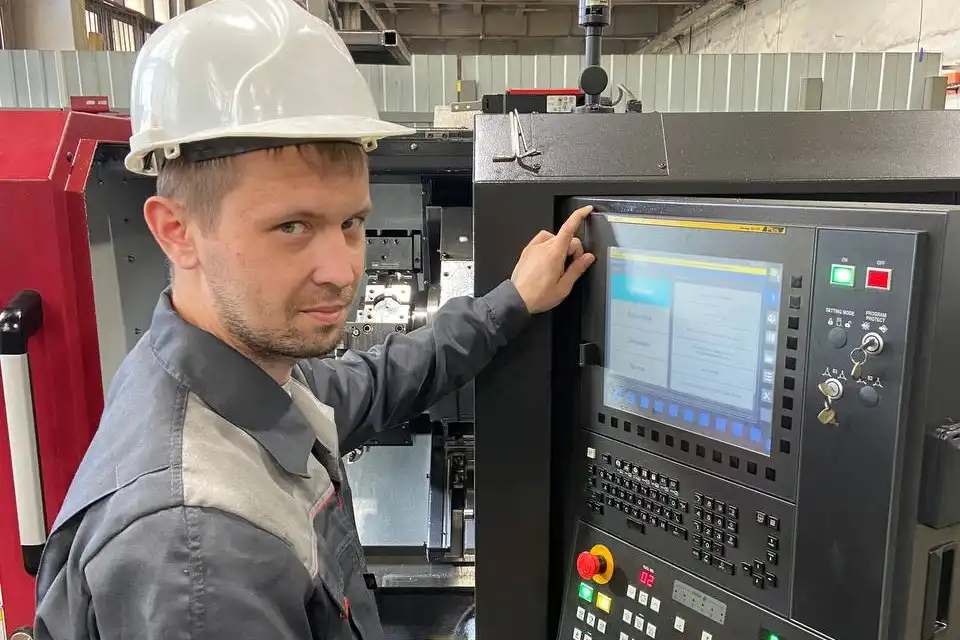 Фото примеры из работы оператора и наладчика продольного точения в 